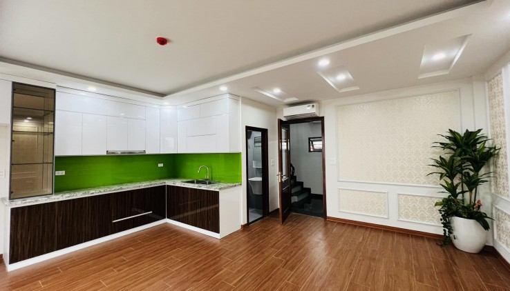 ??? THẬT 100% TÒA VP MẶT PHỐ NGUYỄN KHANG MỚI ĐEP TƯƠNG LAI VỊ TRÍ KIM CƯƠNG 70m2 x 8T, MT 6m SỔ ĐẸP, hơn 36 tỷ